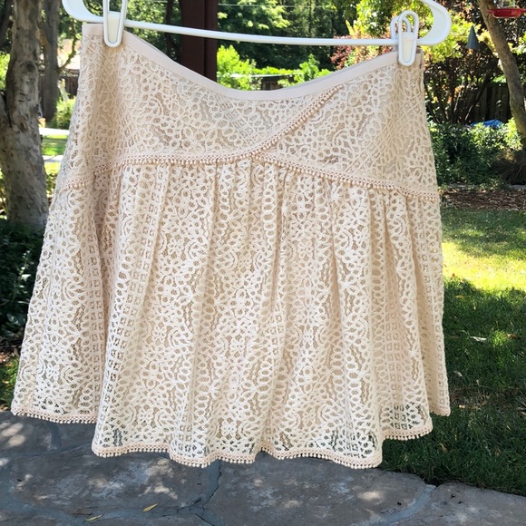 RACHEL Rachel Roy Dresses & Skirts - 🌺 ADORABLE; Rachel Roy - Feminine & Flirty Cream-Colored Lace Skirt in Misses 8